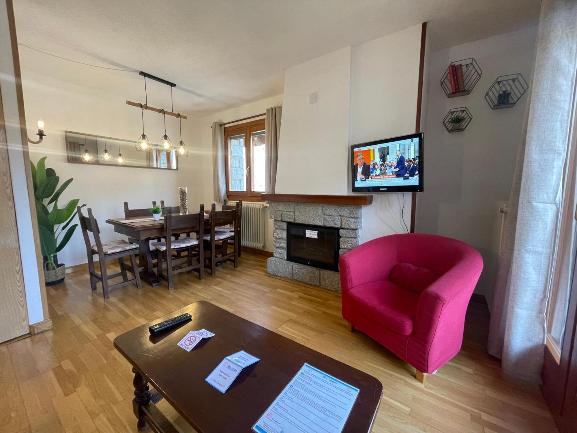B13 - La Granja 2º - Villmor Apartment Benasque Luaran gambar