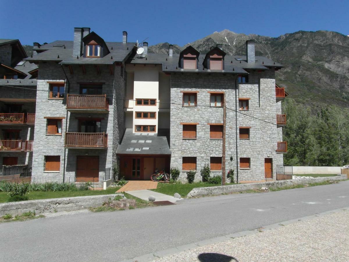 B13 - La Granja 2º - Villmor Apartment Benasque Luaran gambar